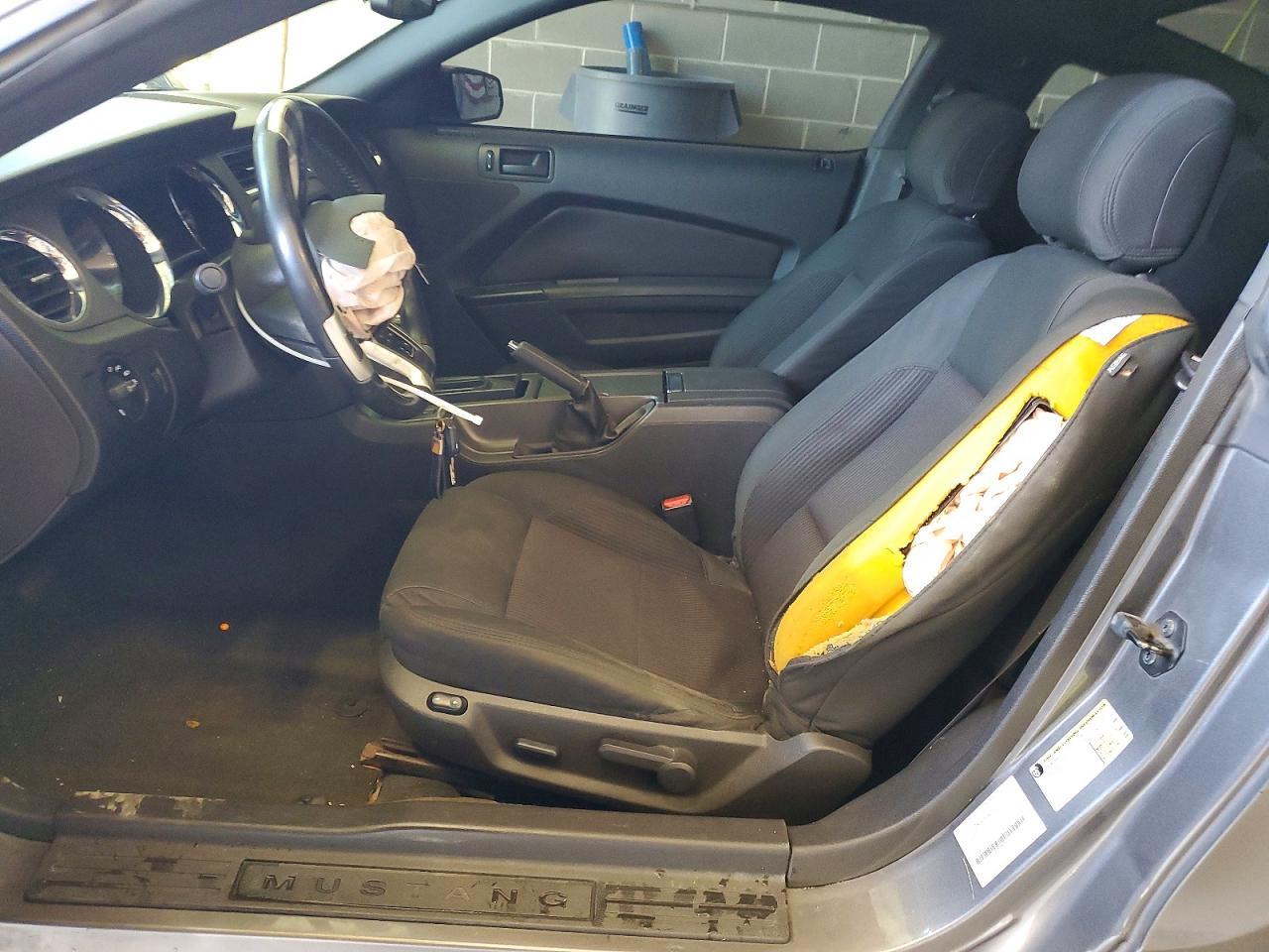 2014 Ford Mustang - Фото 7