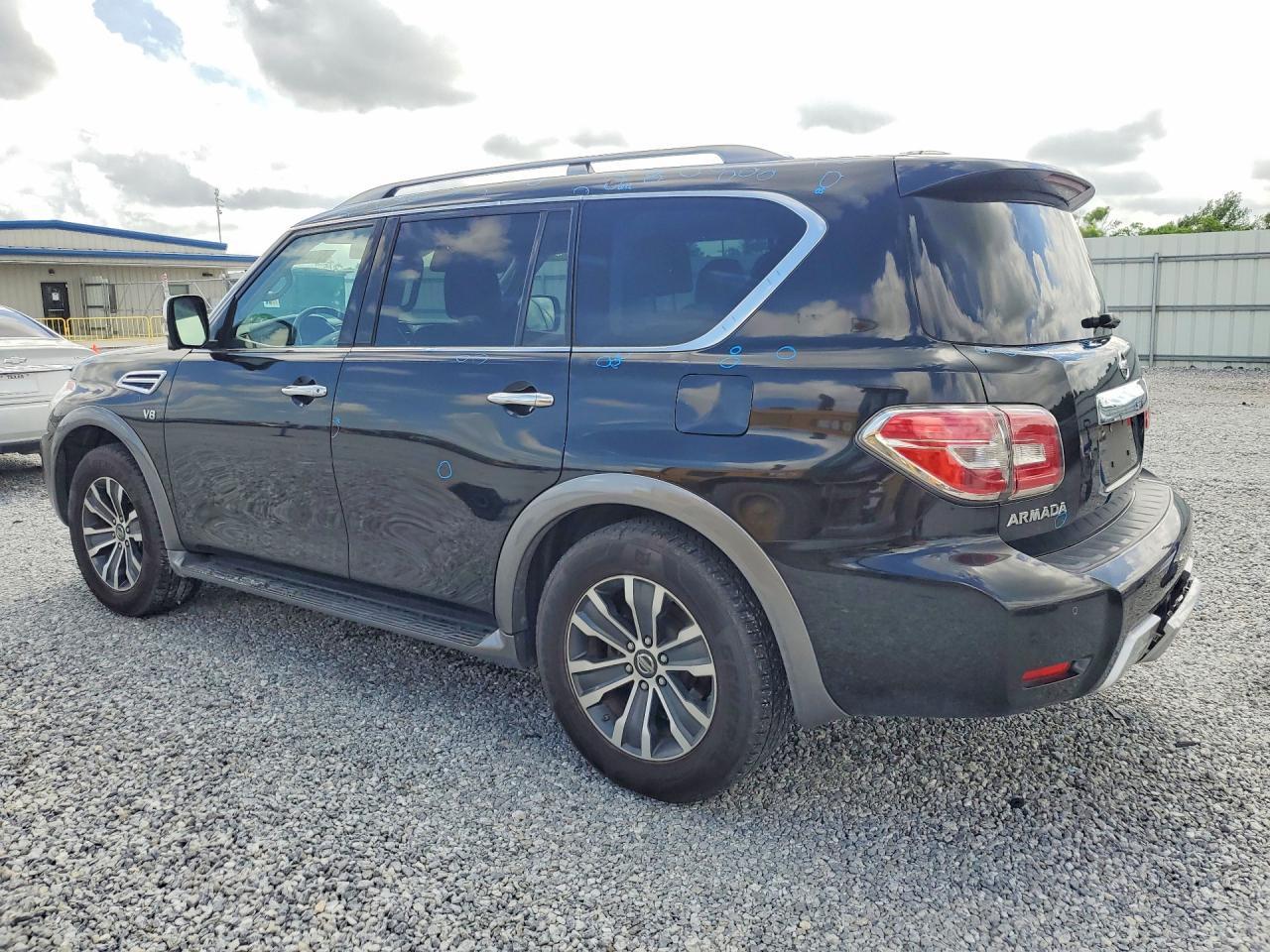 2018 Nissan Armada Sl - Image 2
