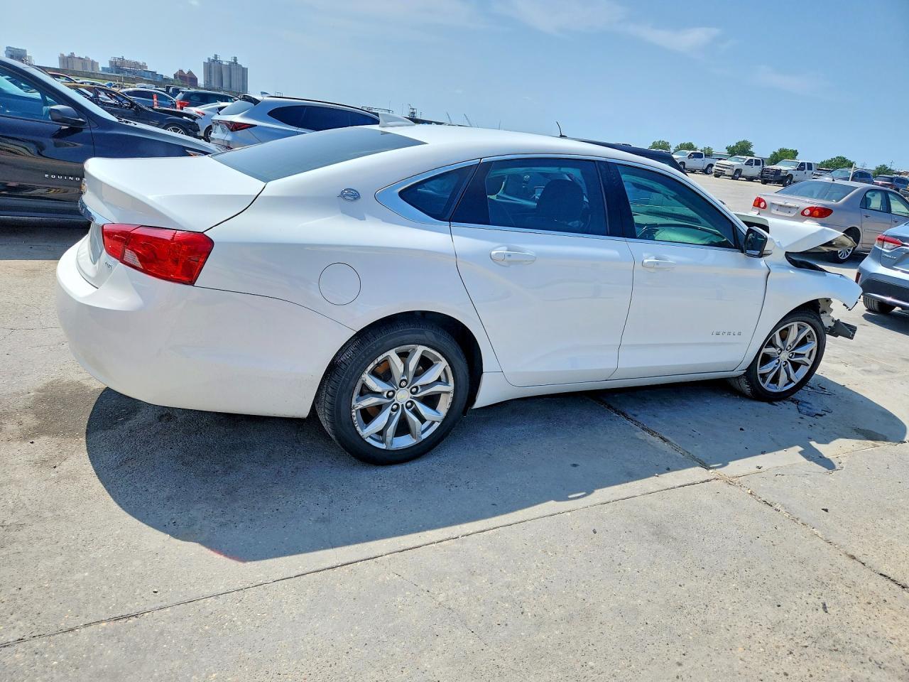 2018 Chevrolet Impala Lt - Фото 3