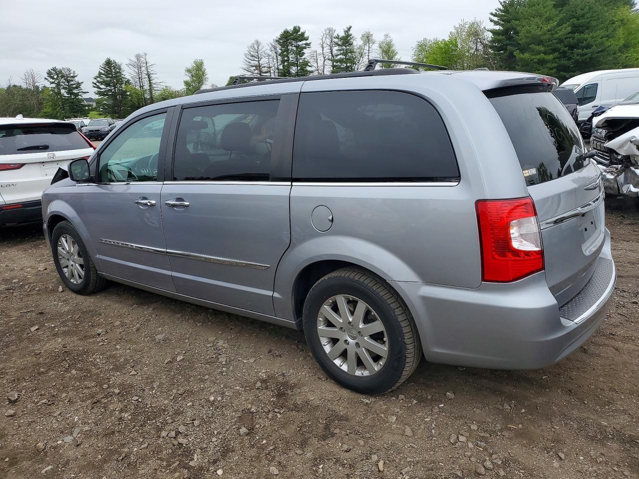 2015 Chrysler Town & Country Touring - Image 2