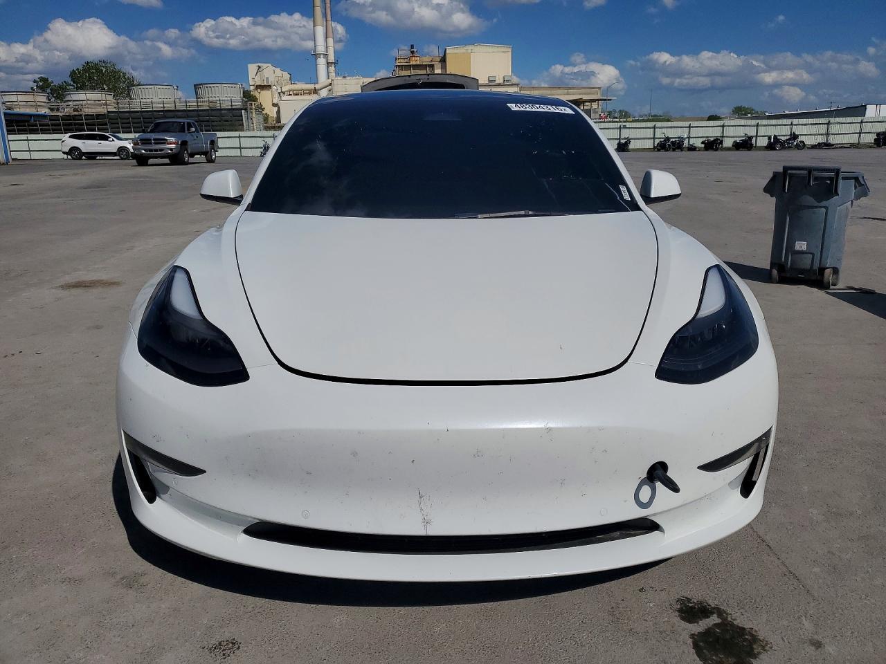 2022 Tesla Model 3 - Фото 5