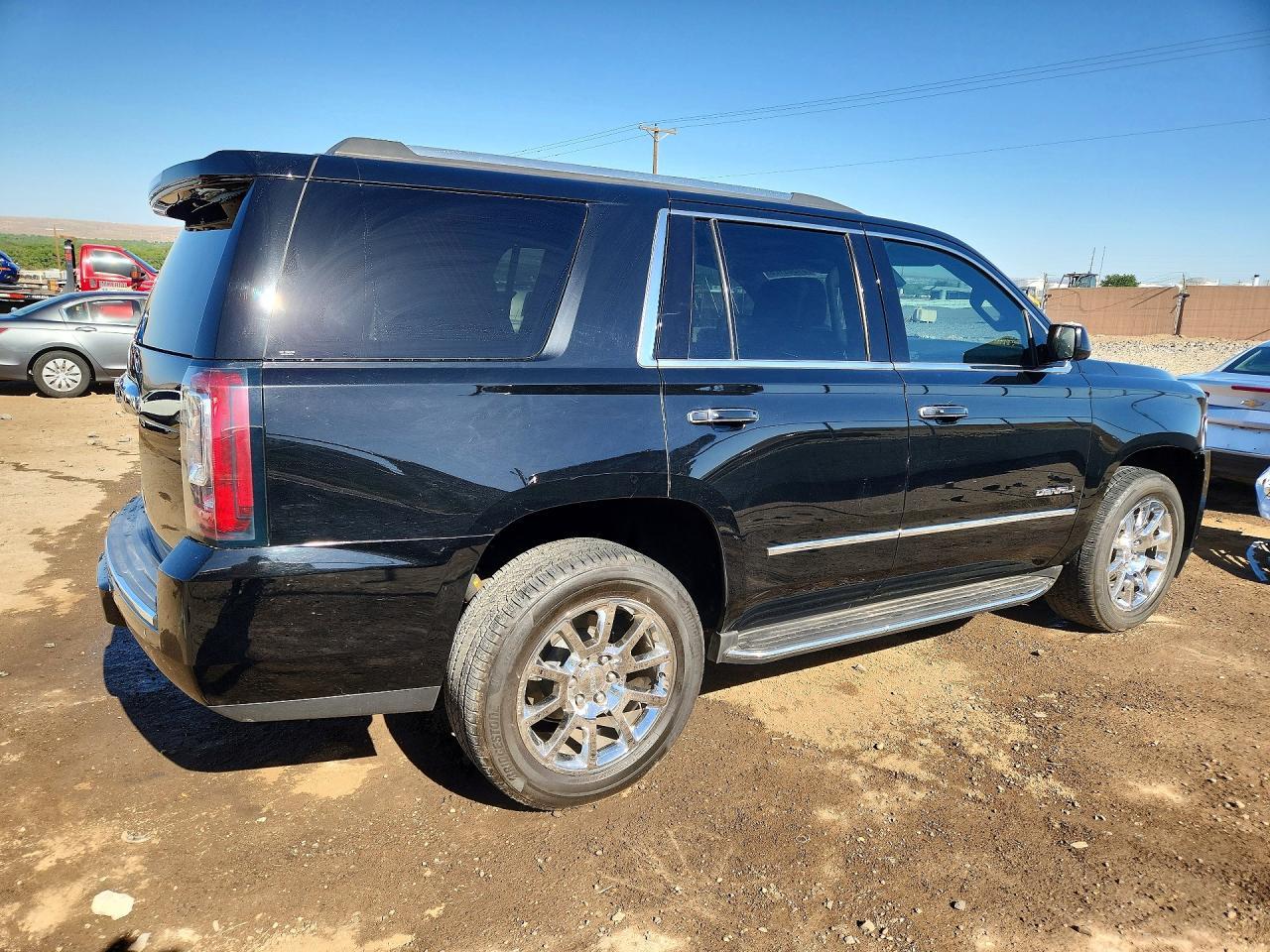 2018 GMC Yukon Denali - Фото 3