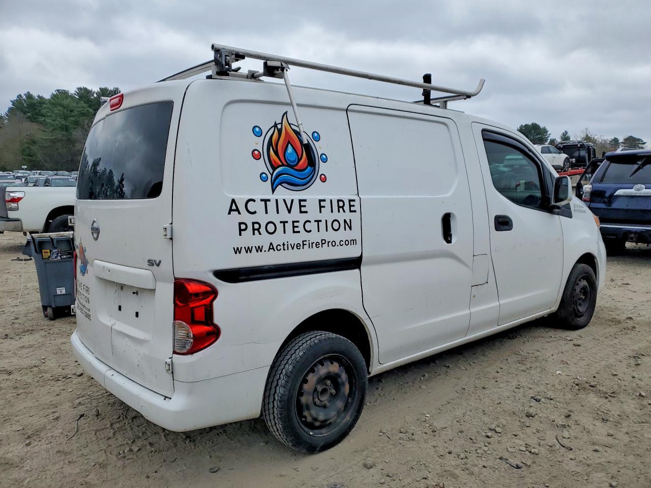 2018 Nissan Nv200 Sv- R&D- Cln Title- Pri Fleet-Ck Eng Lt On - Image 3