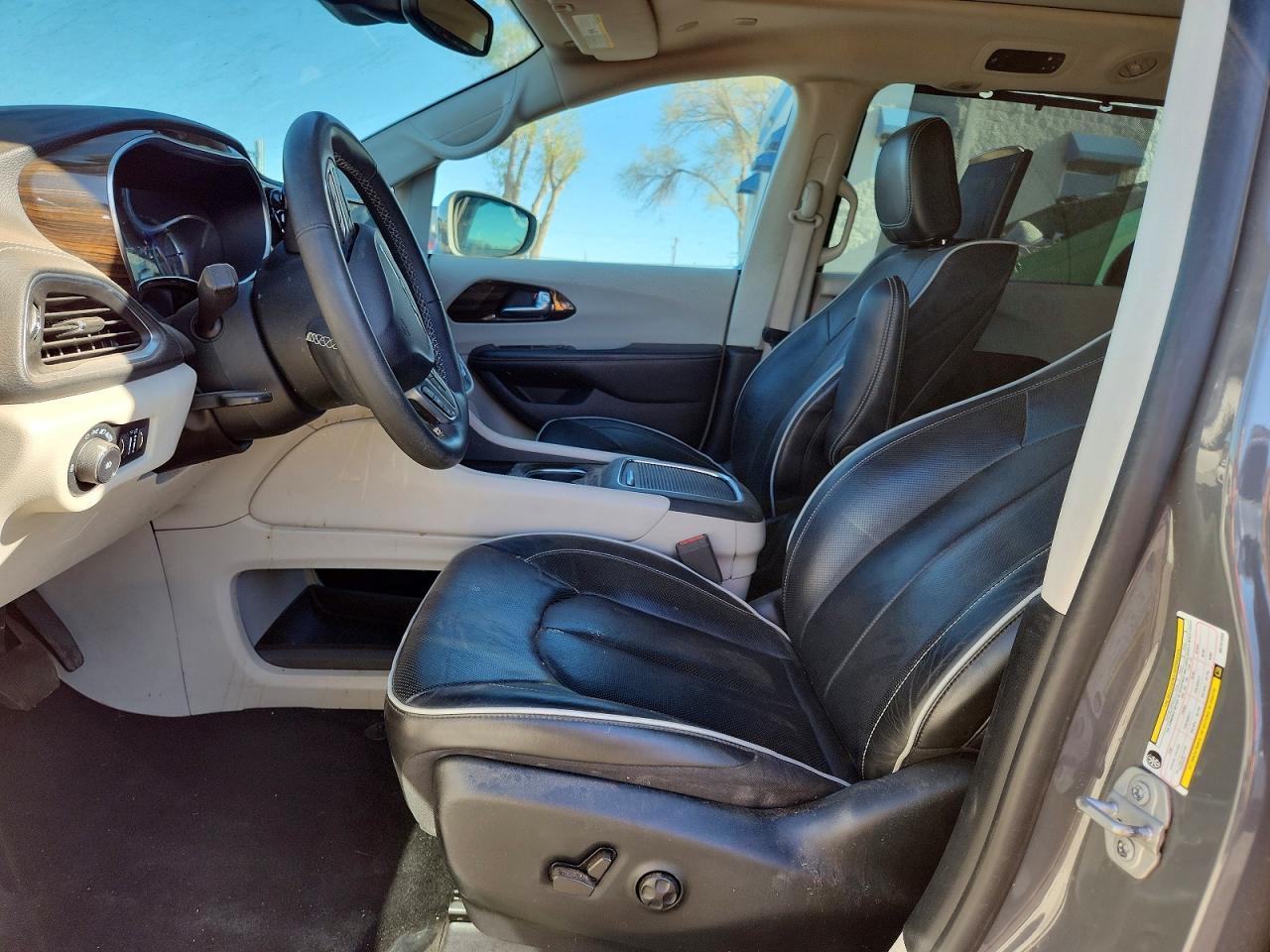 2022 Chrysler Pacifica Hybrid Limited - Фото 7