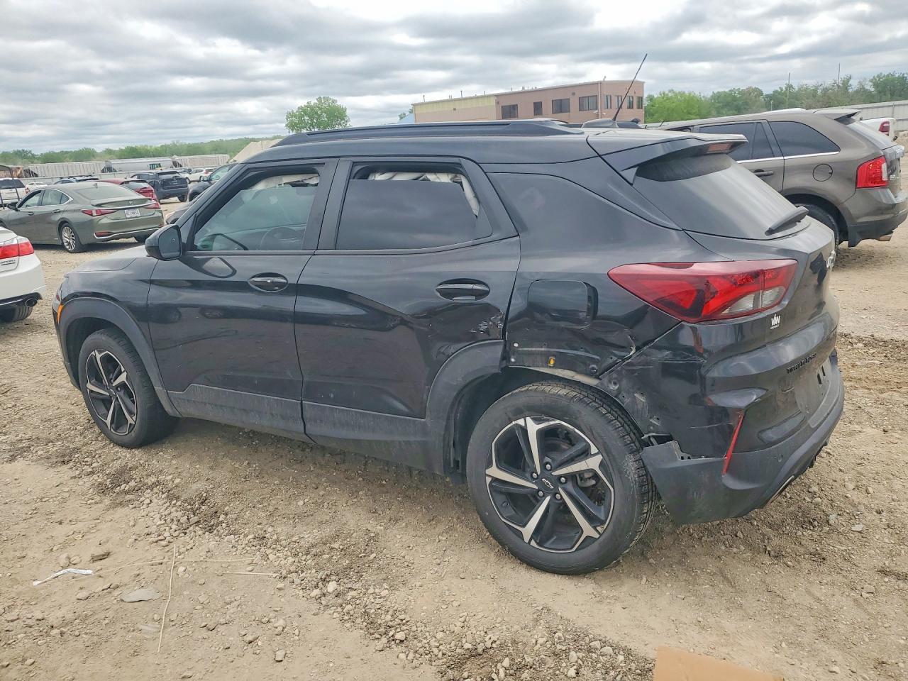 2021 Chevrolet Trailblazer Rs - Image 2