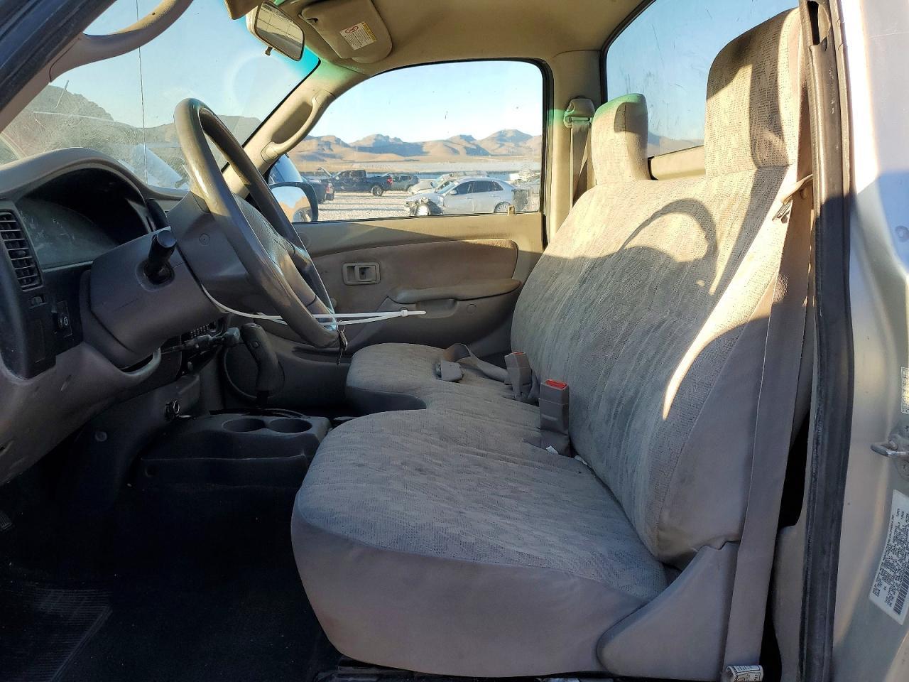 2003 Toyota Tacoma Base - Image 7