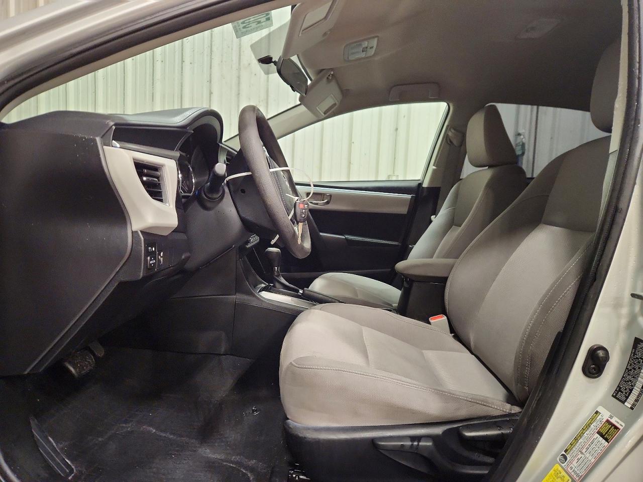 2014 Toyota Corolla Le - Фото 7