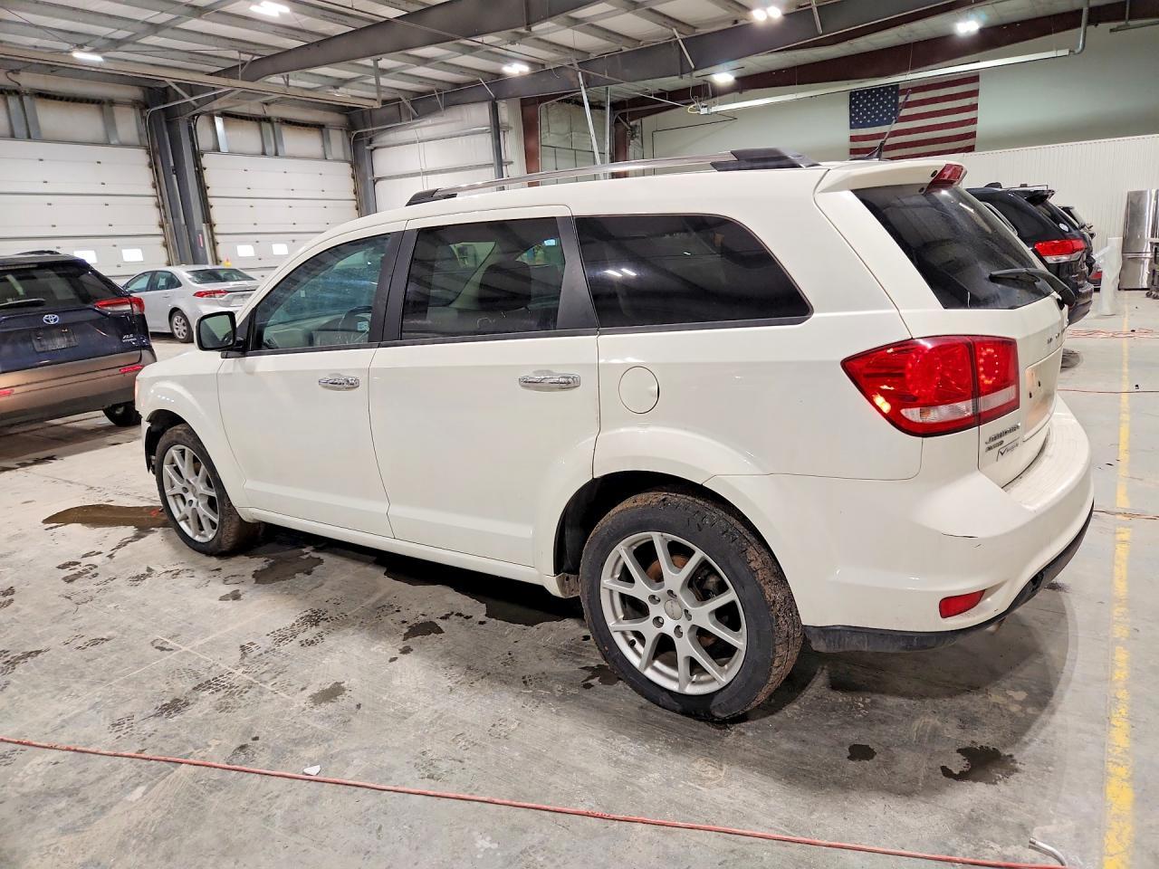 2011 Dodge Journey Crew - Image 2