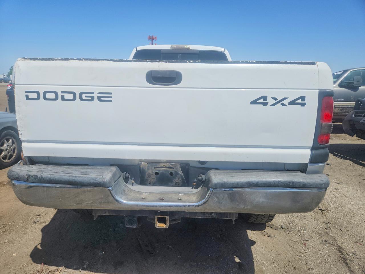 2001 Dodge Ram 2500 - Image 6