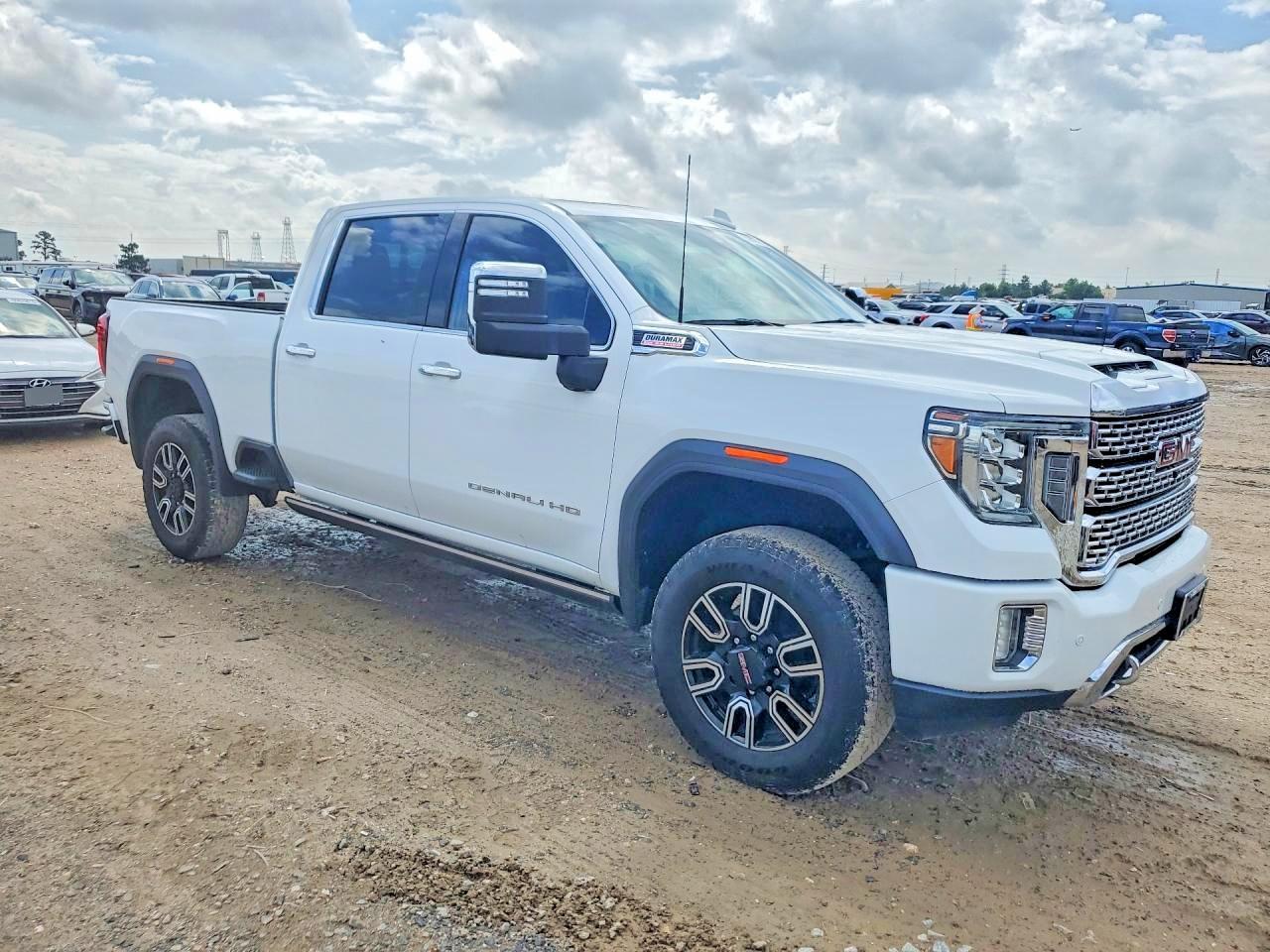 2021 GMC Sierra K3500 Denali - Фото 4