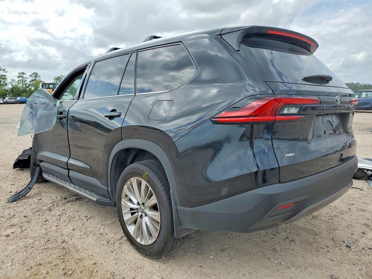 2025 Toyota Grand Highlander Platinum - Фото 2