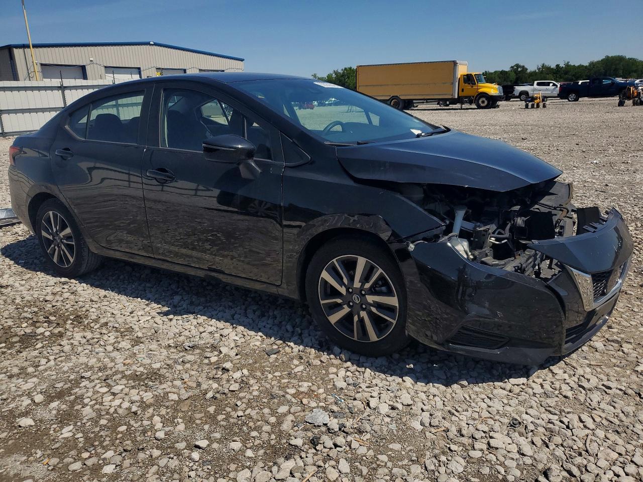 2021 Nissan Versa Sv - Фото 4