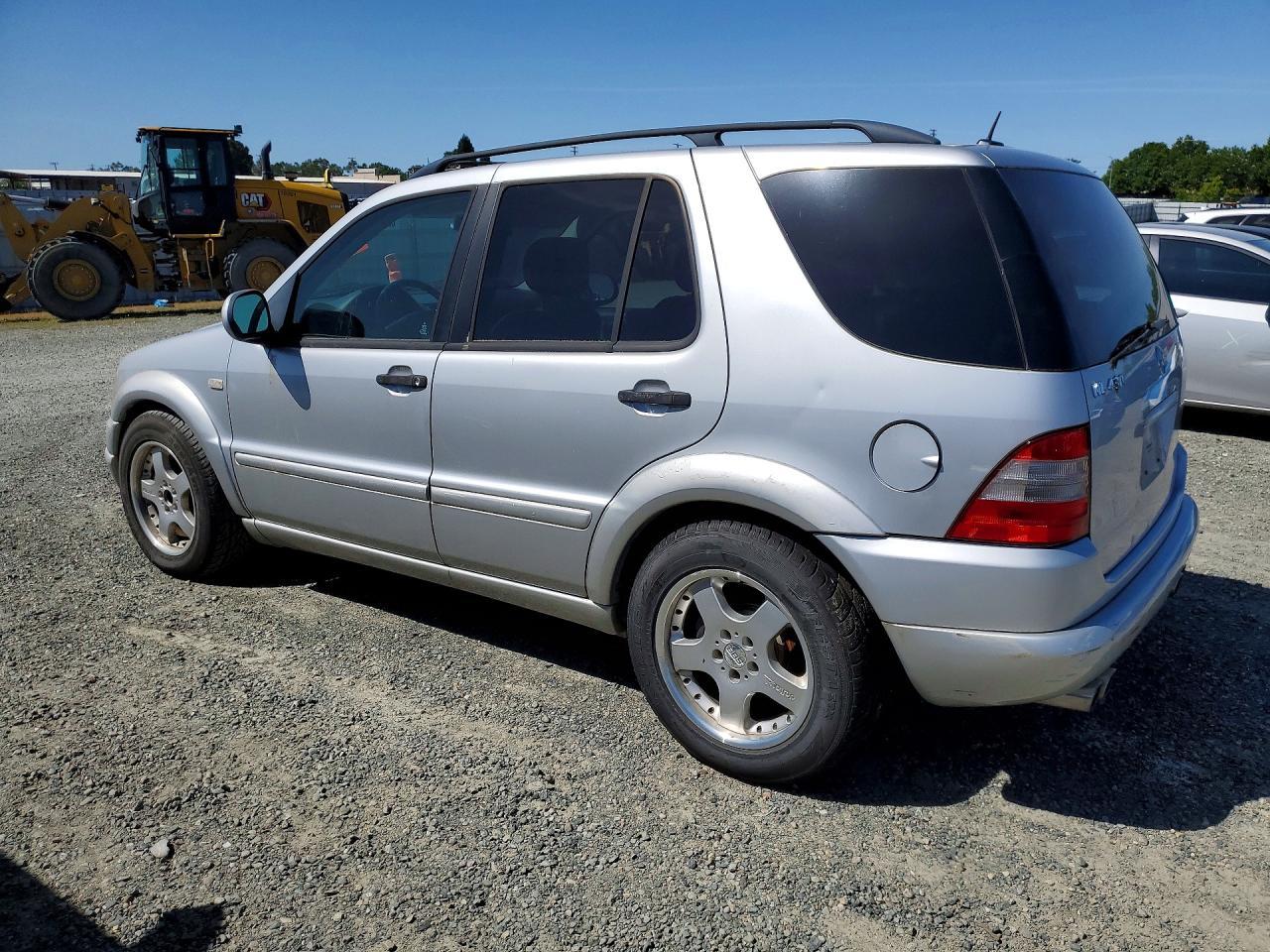 2000 Mercedes-Benz Ml 430 - Image 2