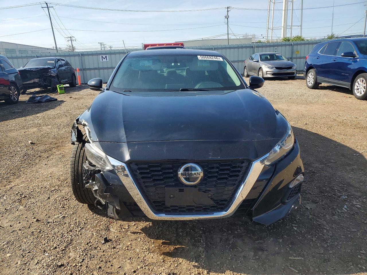 2020 Nissan Altima S - Image 5