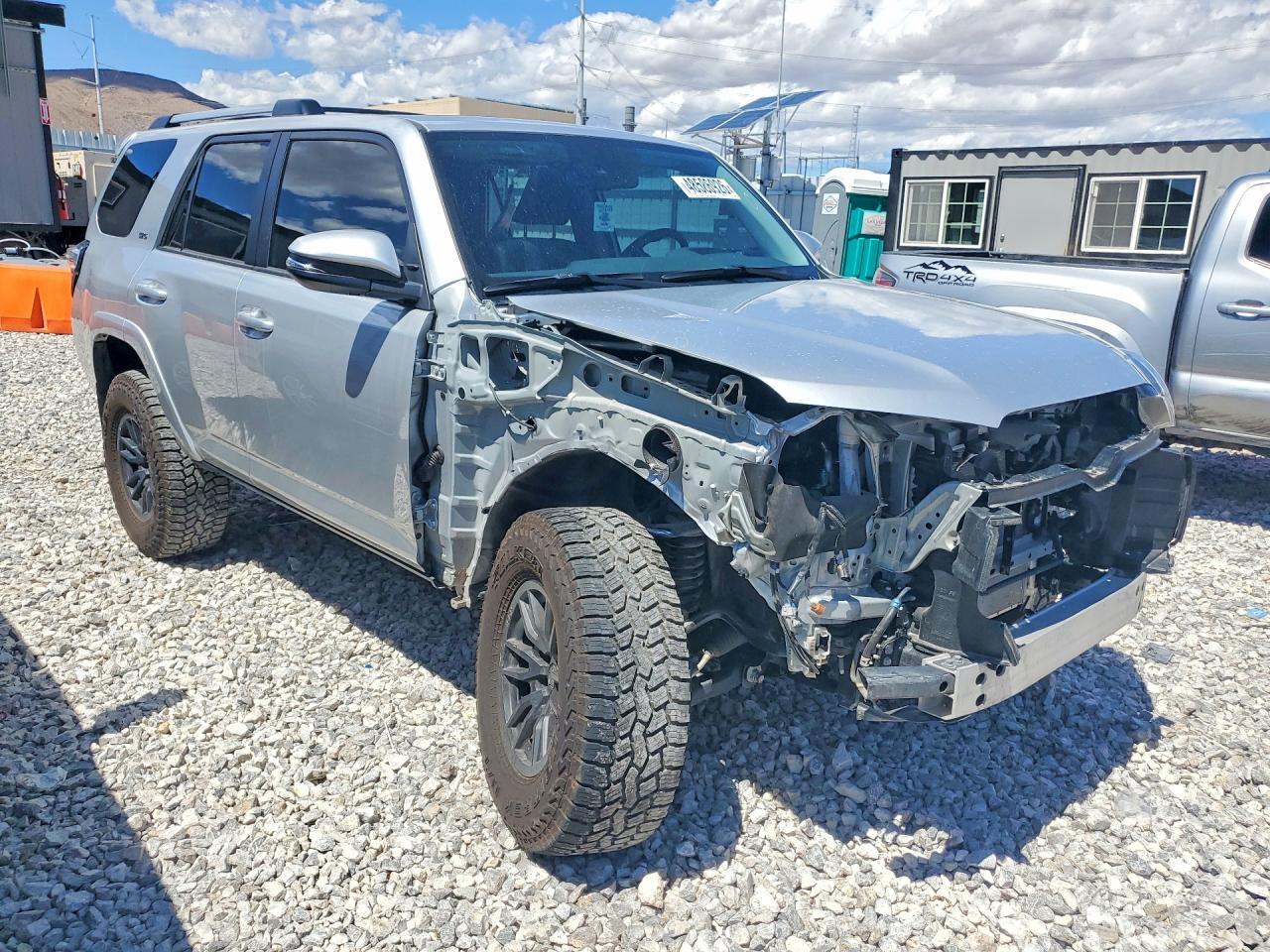 2024 Toyota 4Runner Sr5 Premium - Image 4
