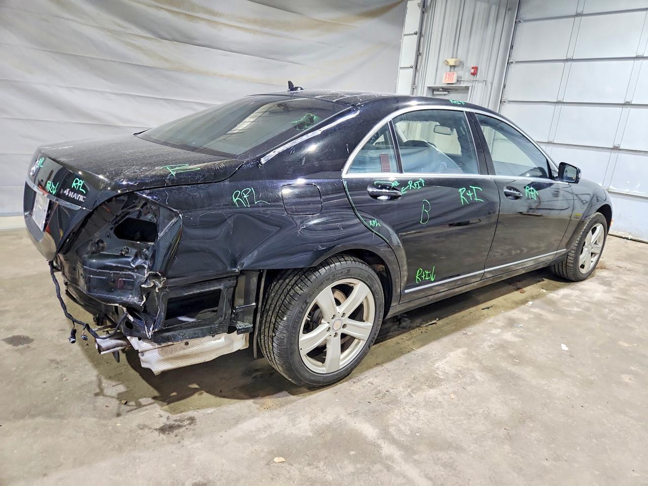 2013 Mercedes-Benz S 550 4Matic - Фото 3