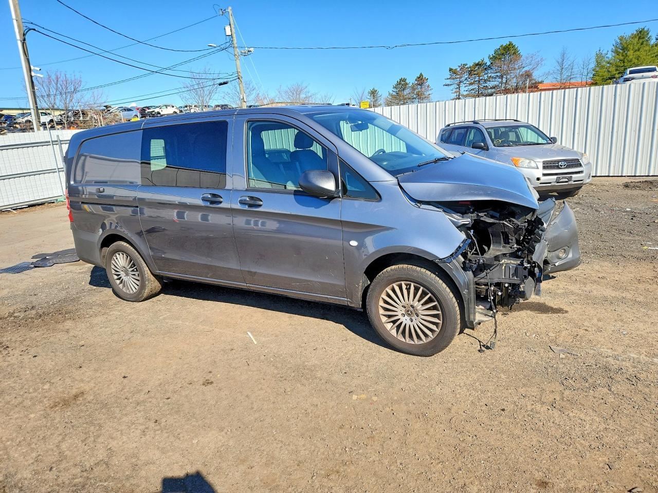 2023 Mercedes-Benz Metris - Image 4