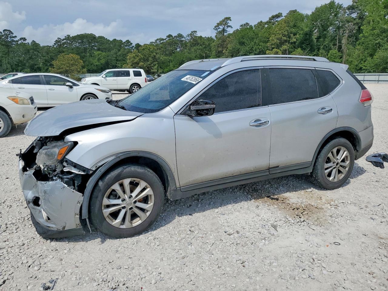 2016 Nissan Rogue Sv