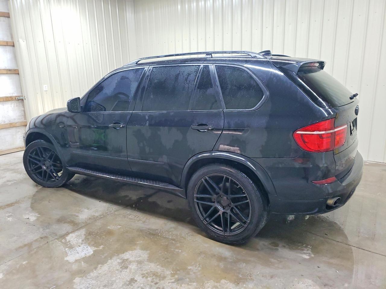 2013 BMW X5 xDrive35I - Image 2