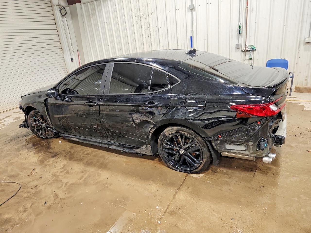 2025 Toyota Camry Se - Фото 2