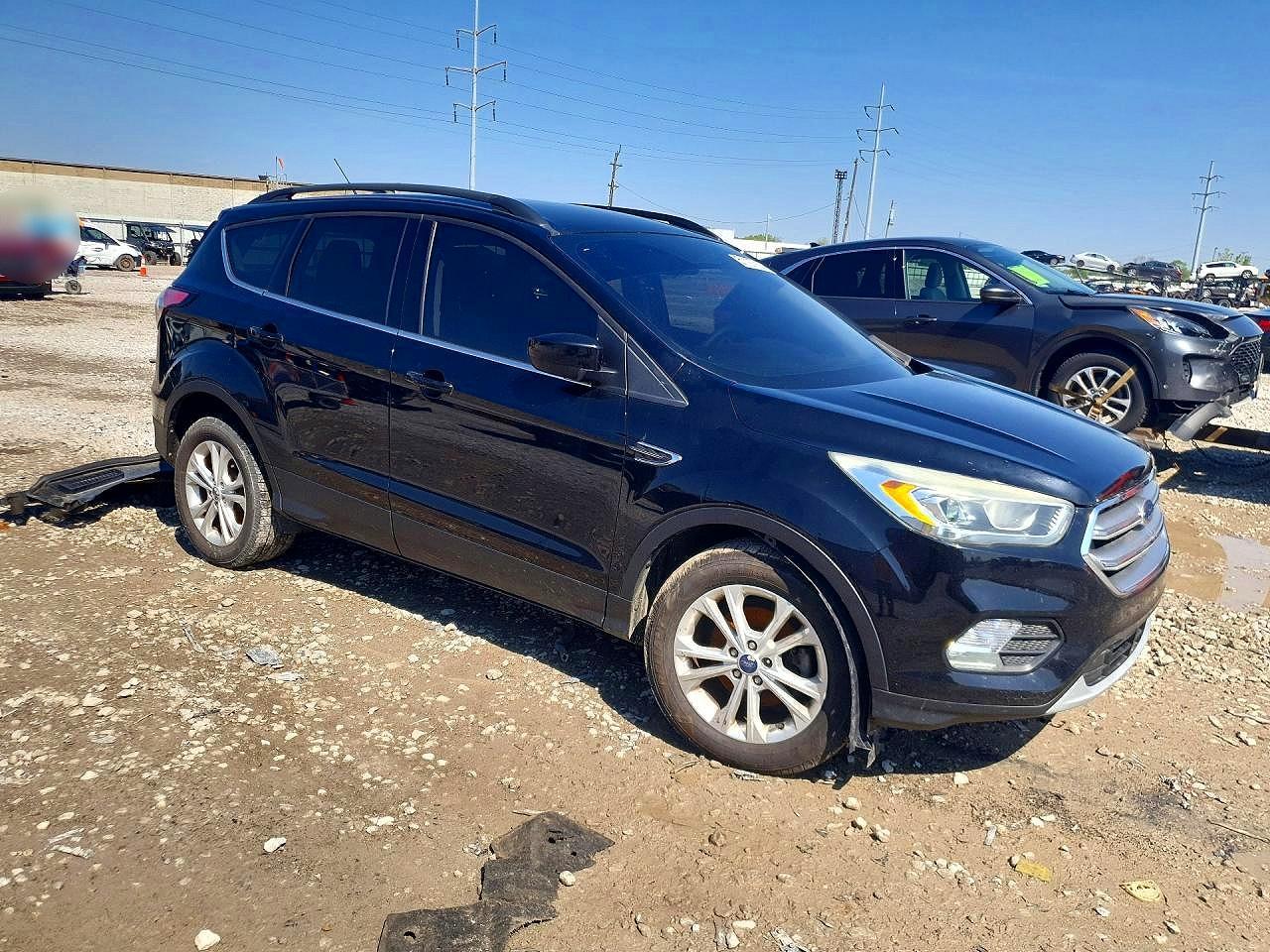2017 Ford Escape Se - Фото 4