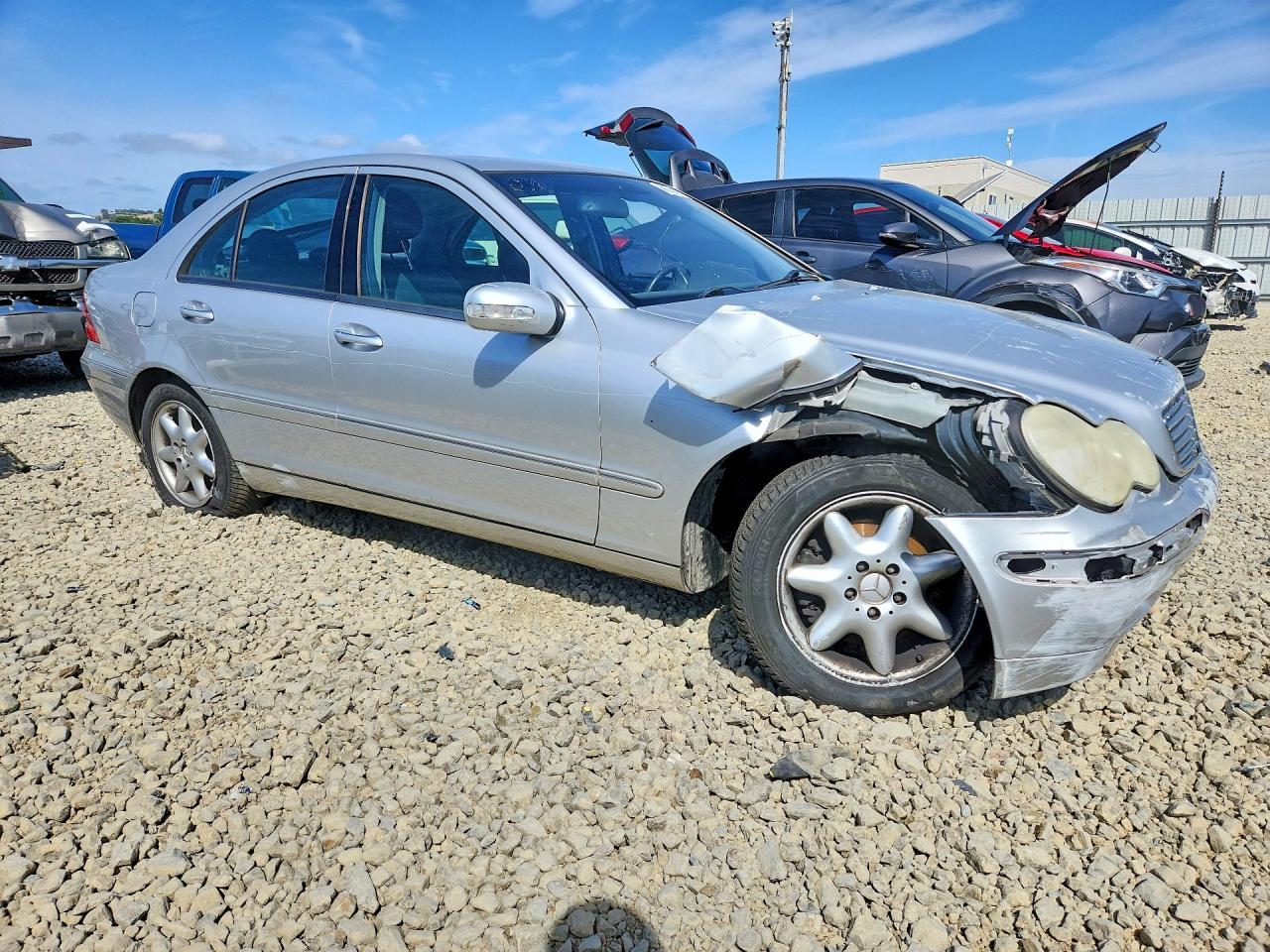 2001 Mercedes-Benz C 320 - Фото 4