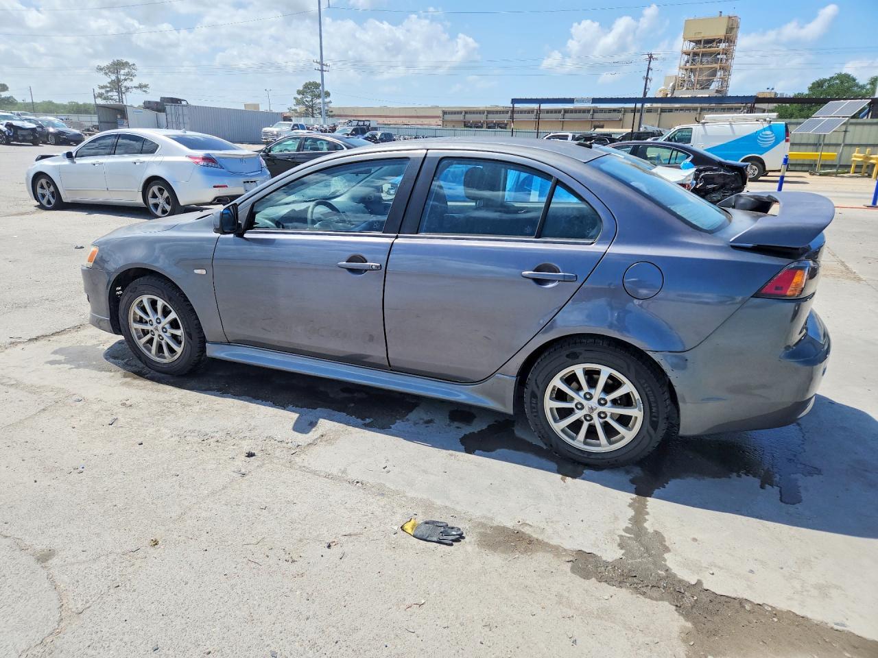 2010 Mitsubishi Lancer Es - Фото 2