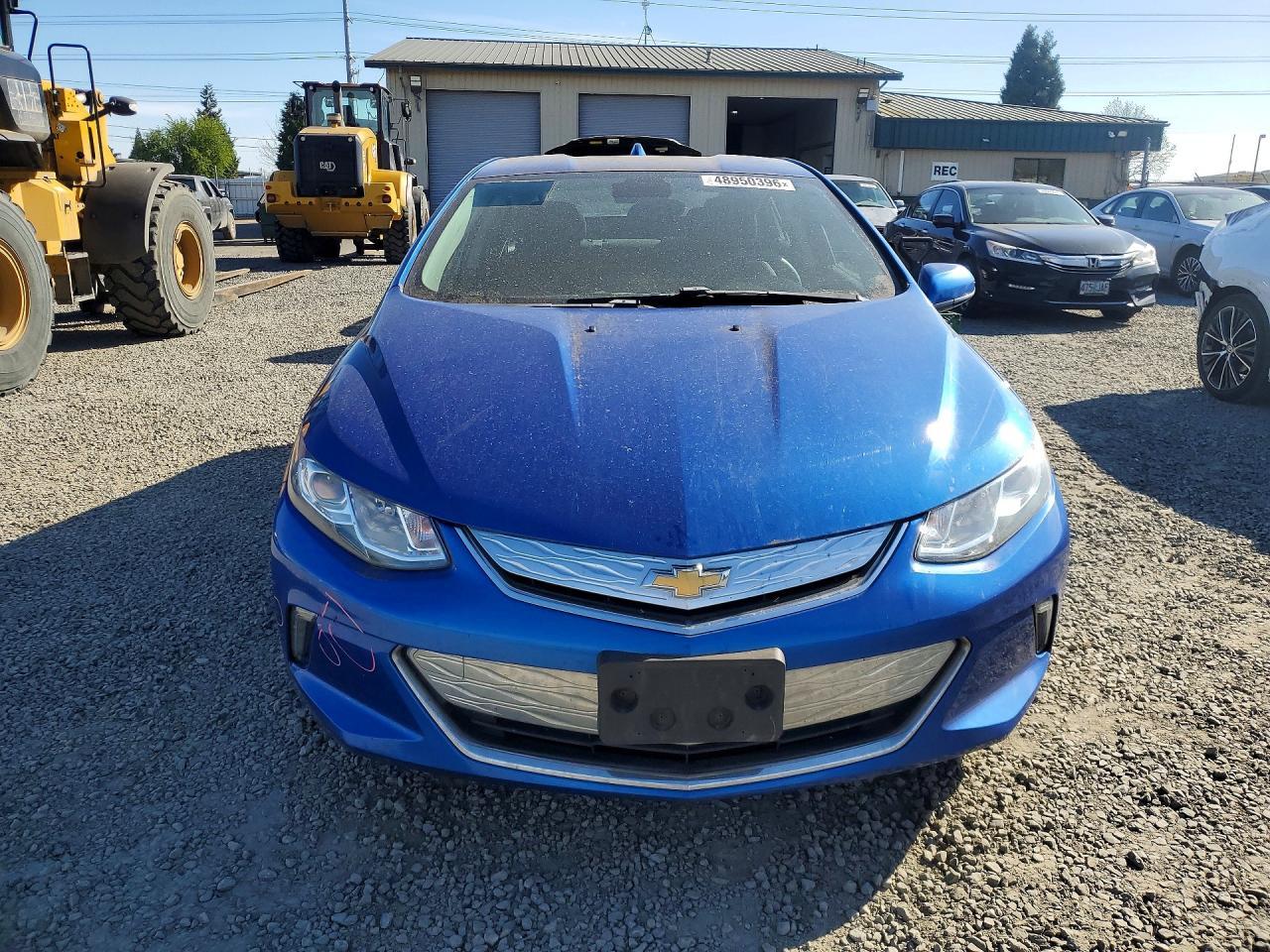 2017 Chevrolet Volt Lt - Image 5