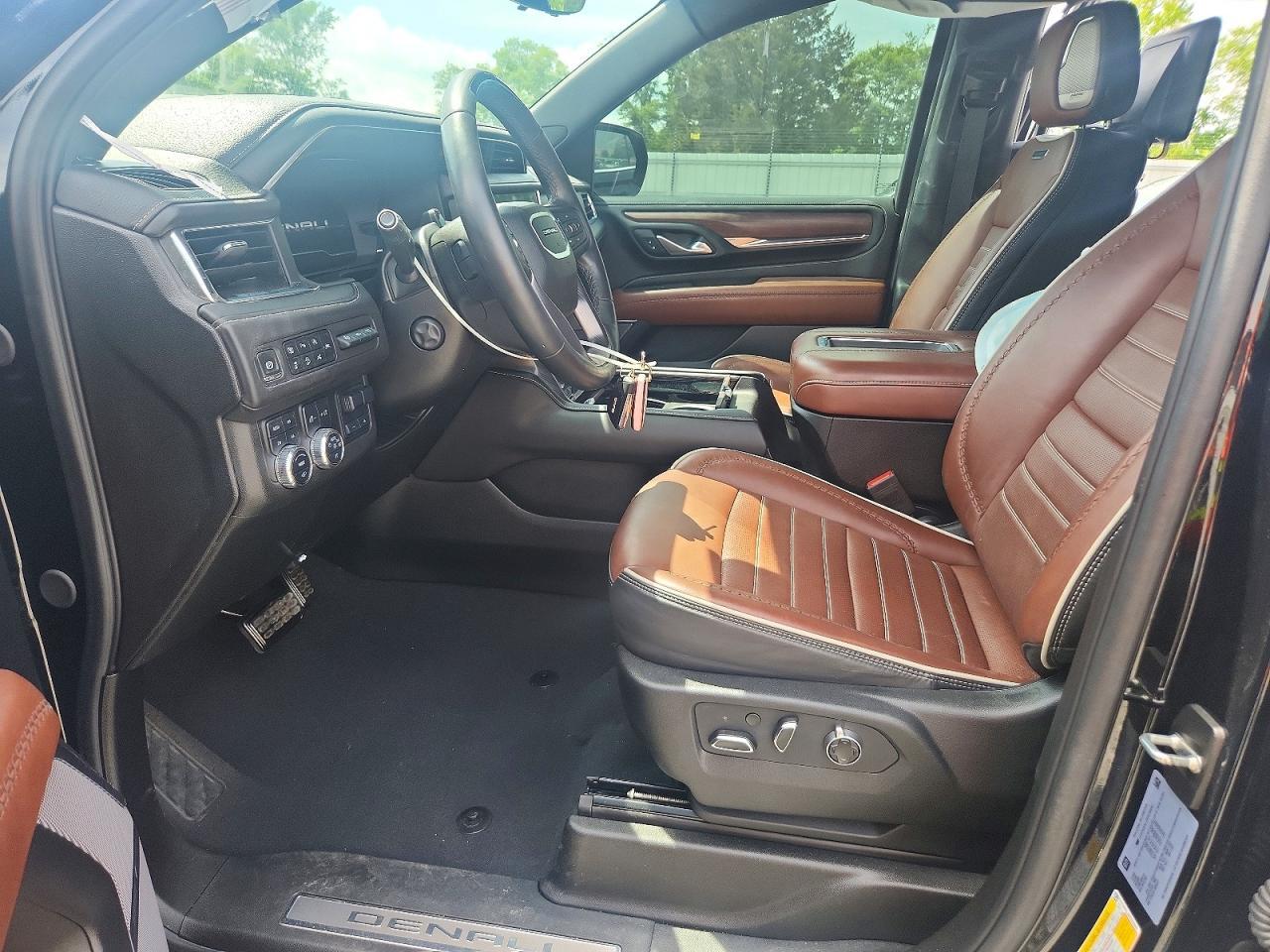 2024 GMC Yukon Denali Ultimate - Фото 7