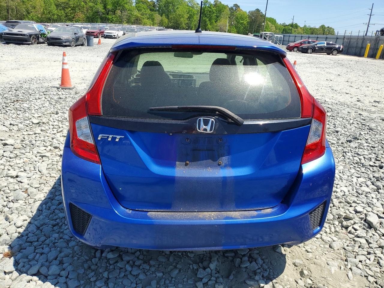 2017 Honda Fit Lx - Image 6