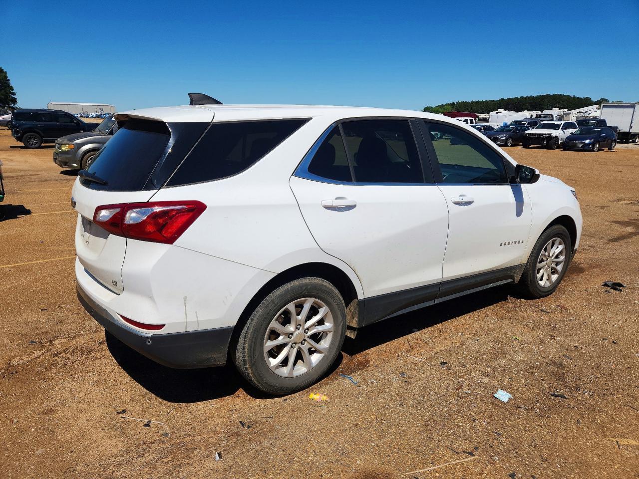 2021 Chevrolet Equinox Lt - Image 3