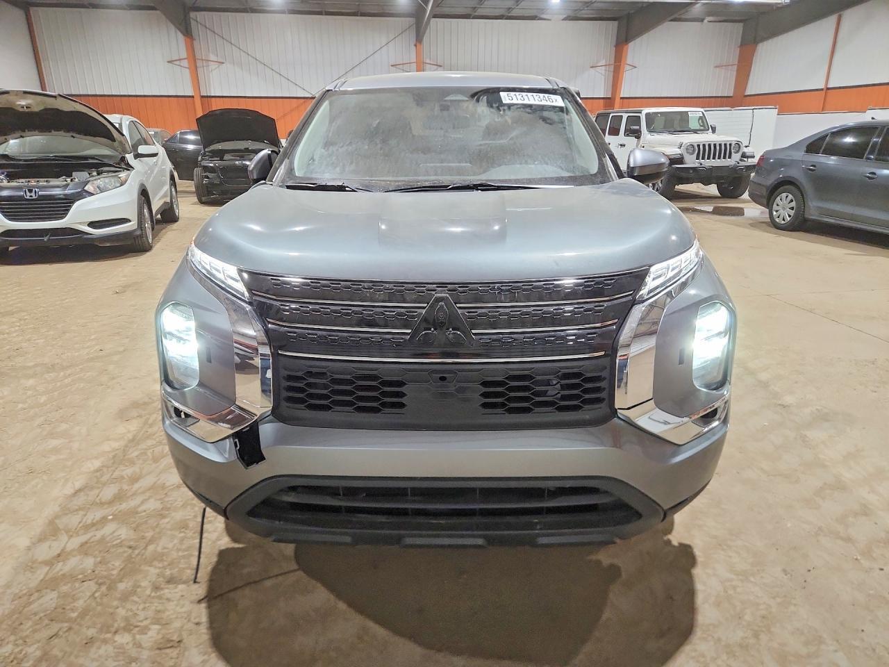 2024 Mitsubishi Outlander Es - Фото 5