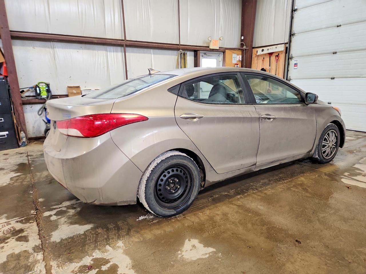 2013 Hyundai Elantra Gls - Фото 3