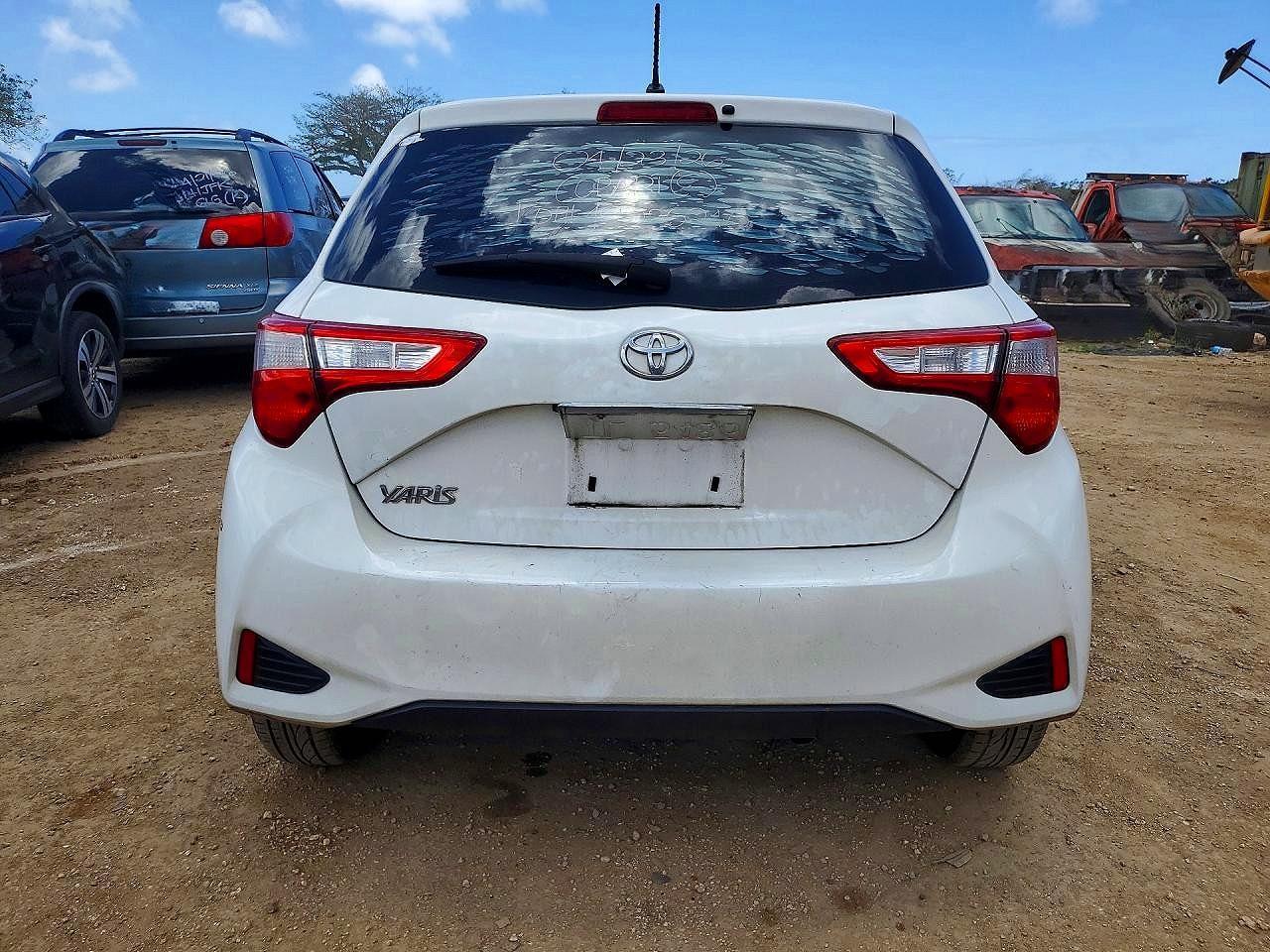 2019 Toyota Yaris L - Image 6