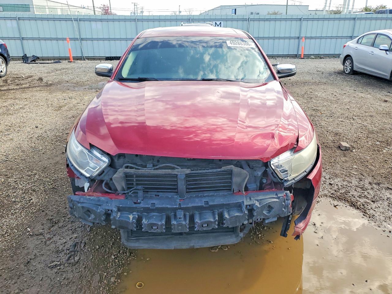 2014 Ford Taurus Limited - Image 5