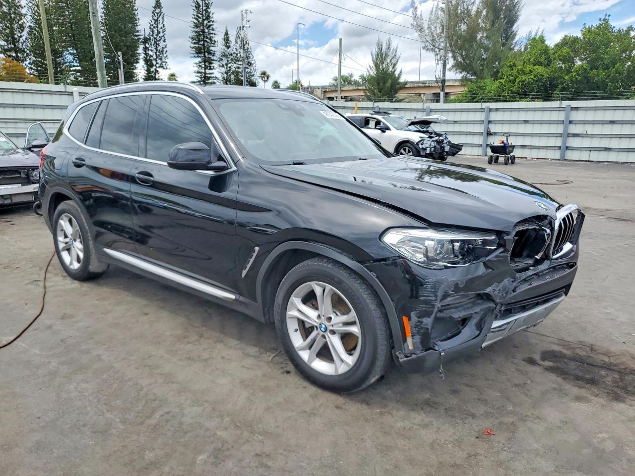 2021 BMW X3 Sdrive30I - Фото 4