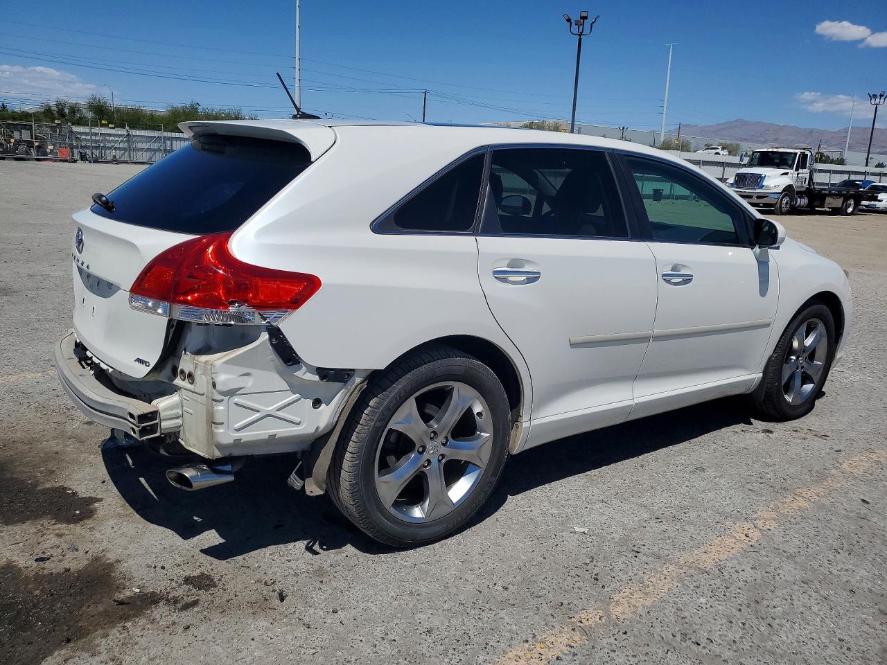 2010 Toyota Venza Awd V6 - Фото 3