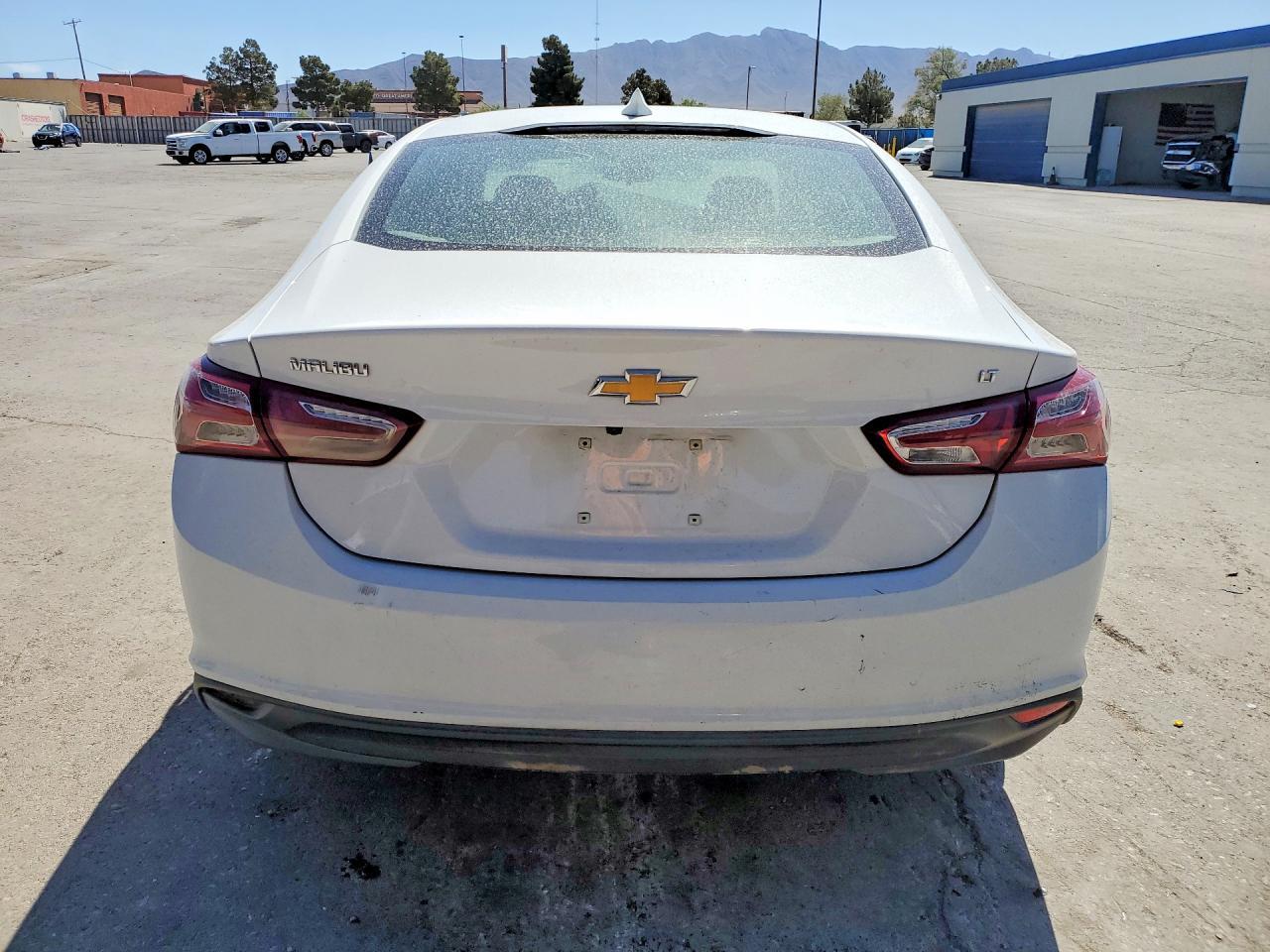 2022 Chevrolet Malibu Lt - Фото 6
