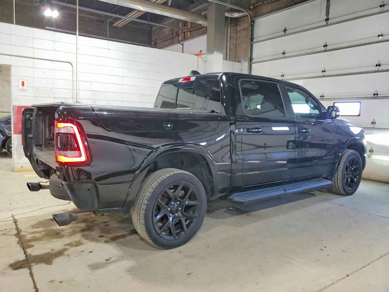 2022 Ram 1500 Laramie - Image 3