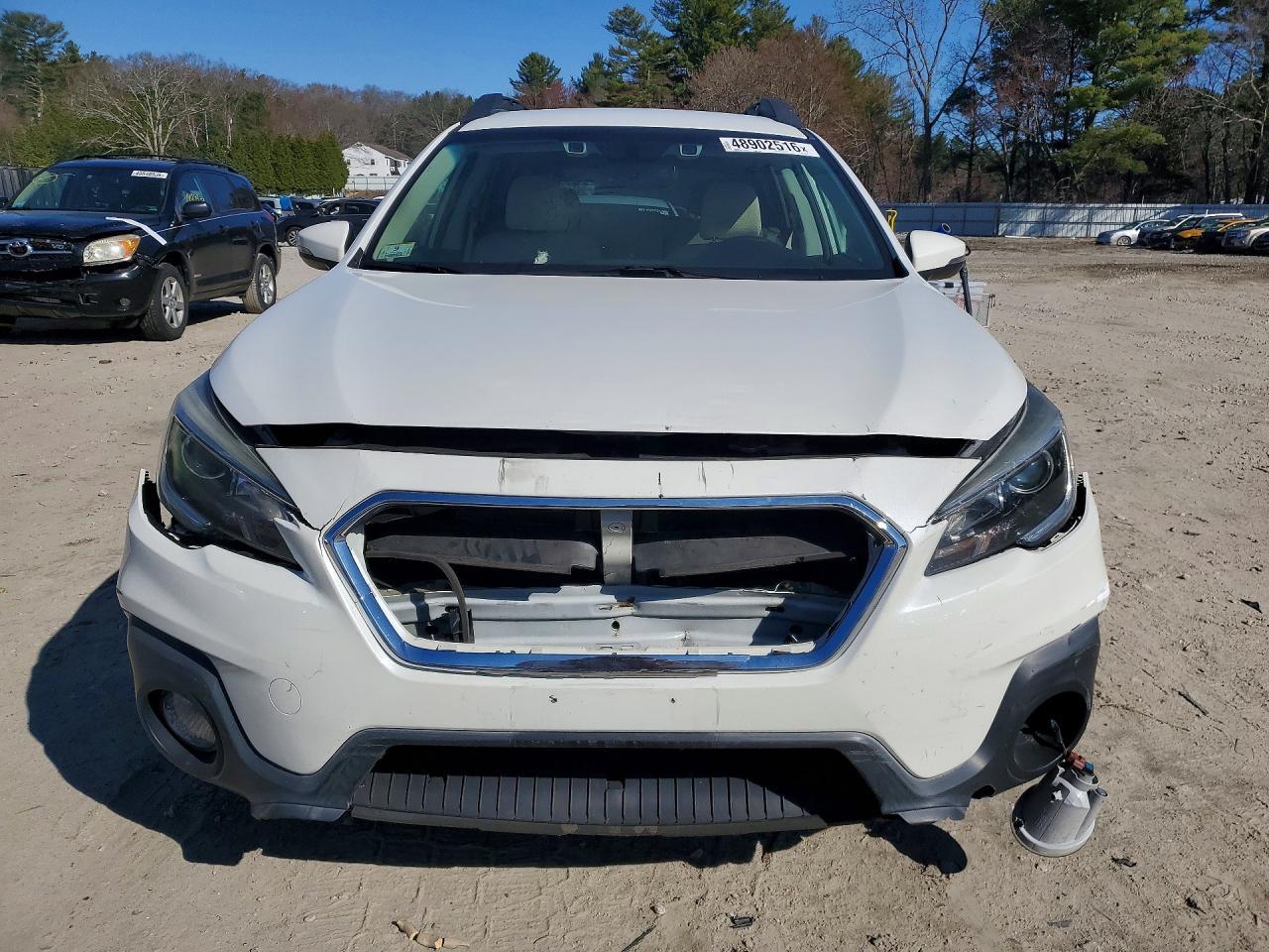 2019 Subaru Outback 2.5I Premium - Image 5