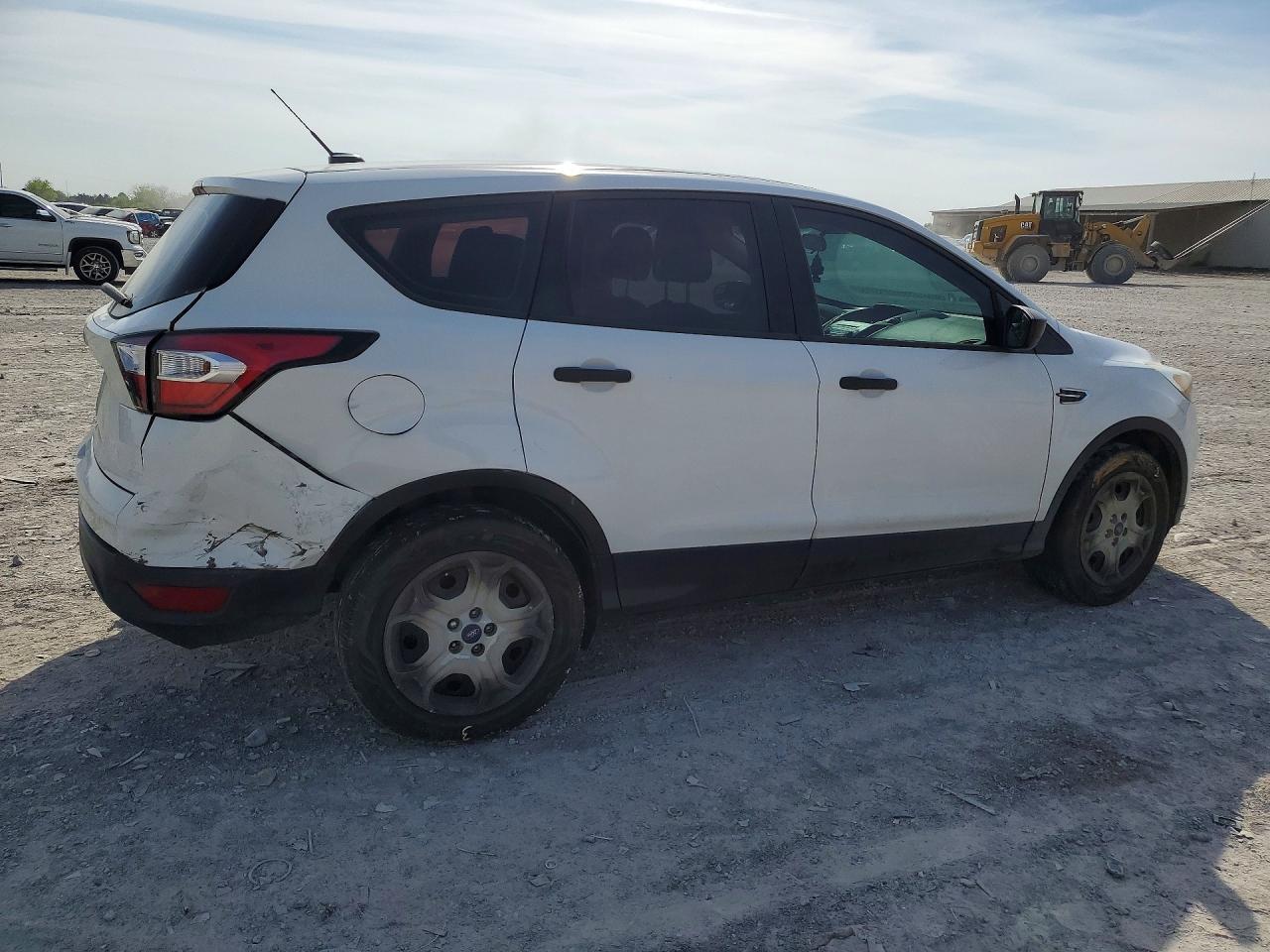 2017 Ford Escape S - Image 3