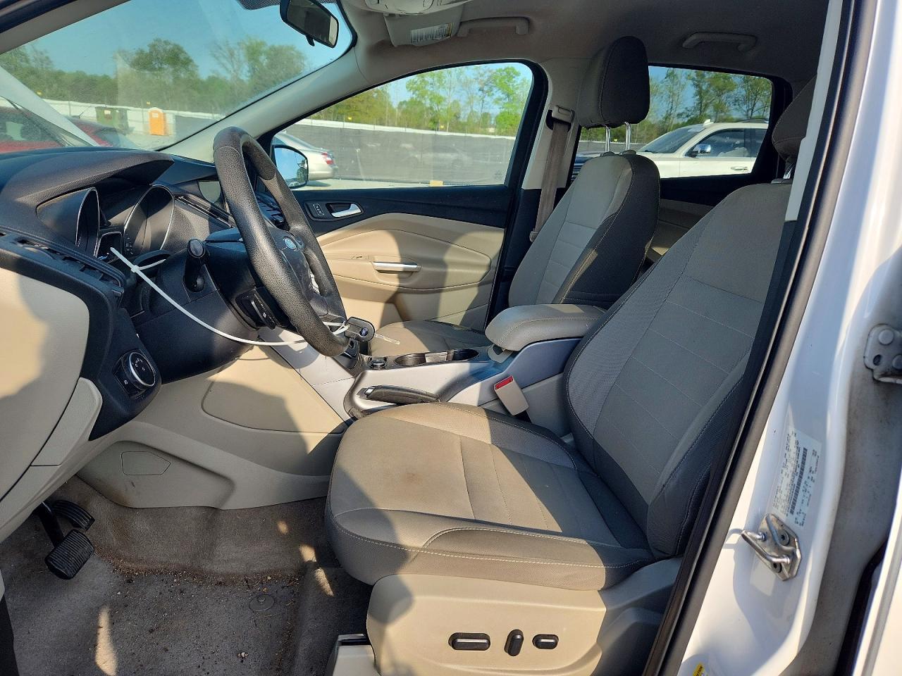 2016 Ford Escape Se - Фото 7