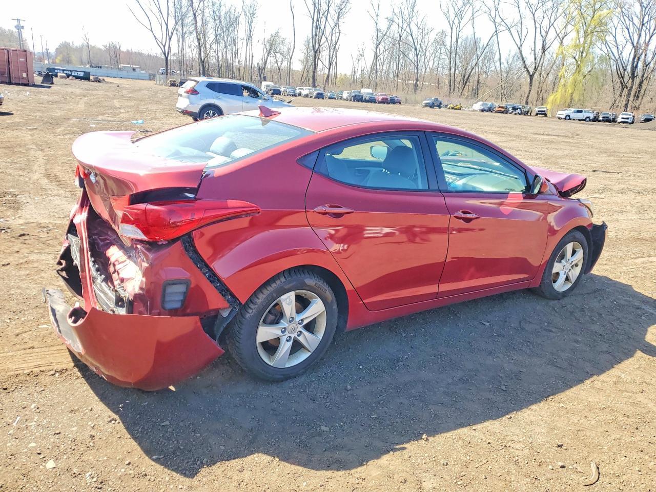 2013 Hyundai Elantra Gls - Image 3