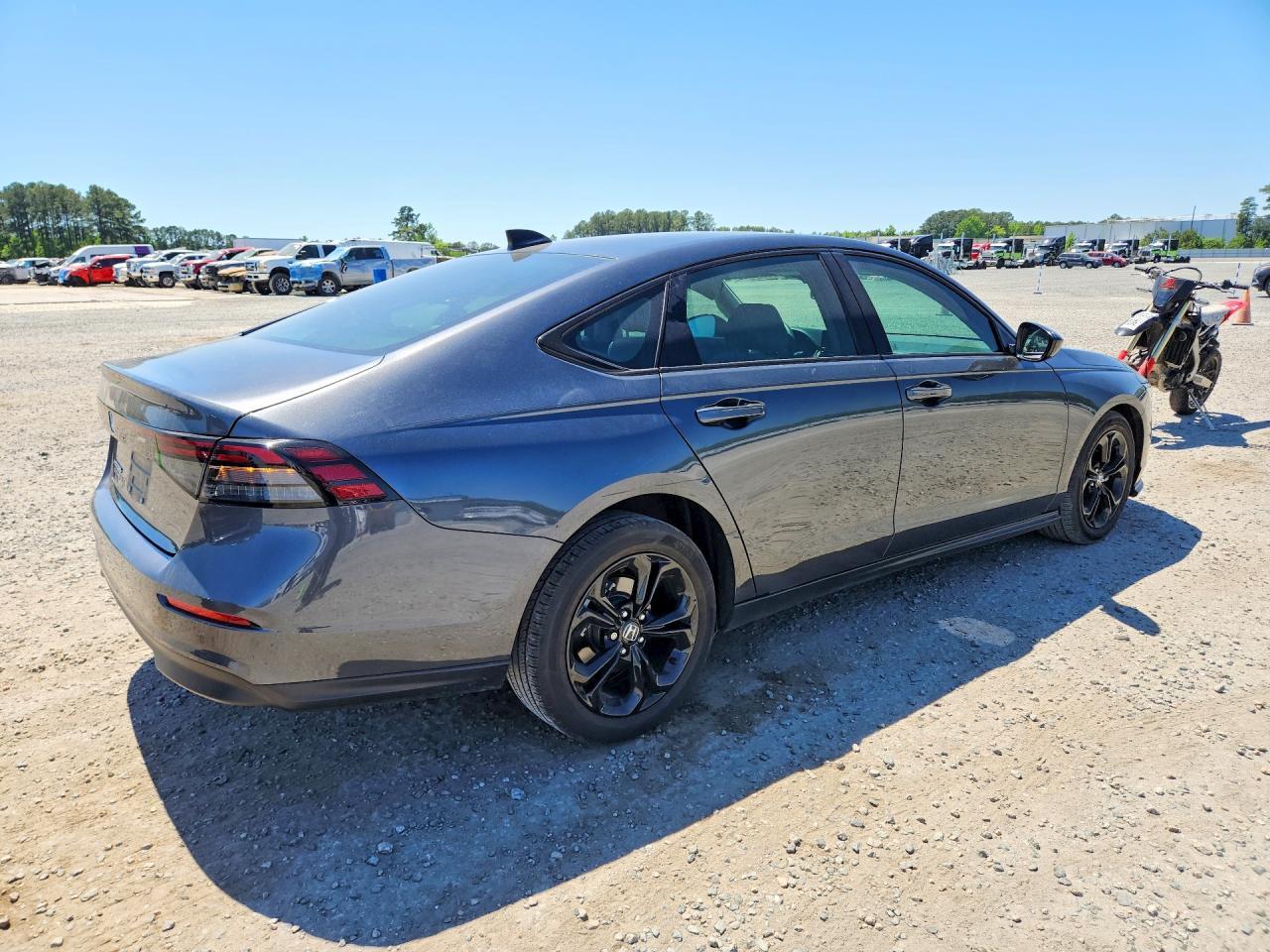 2025 Honda Accord Se - Image 3
