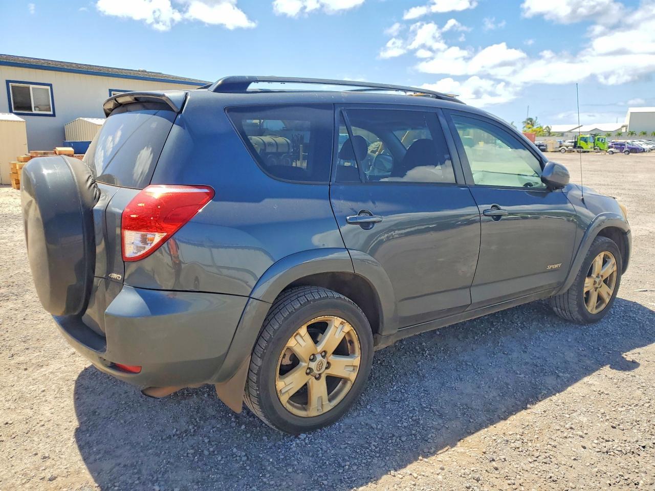 2006 Toyota Rav4 Sport - Image 3