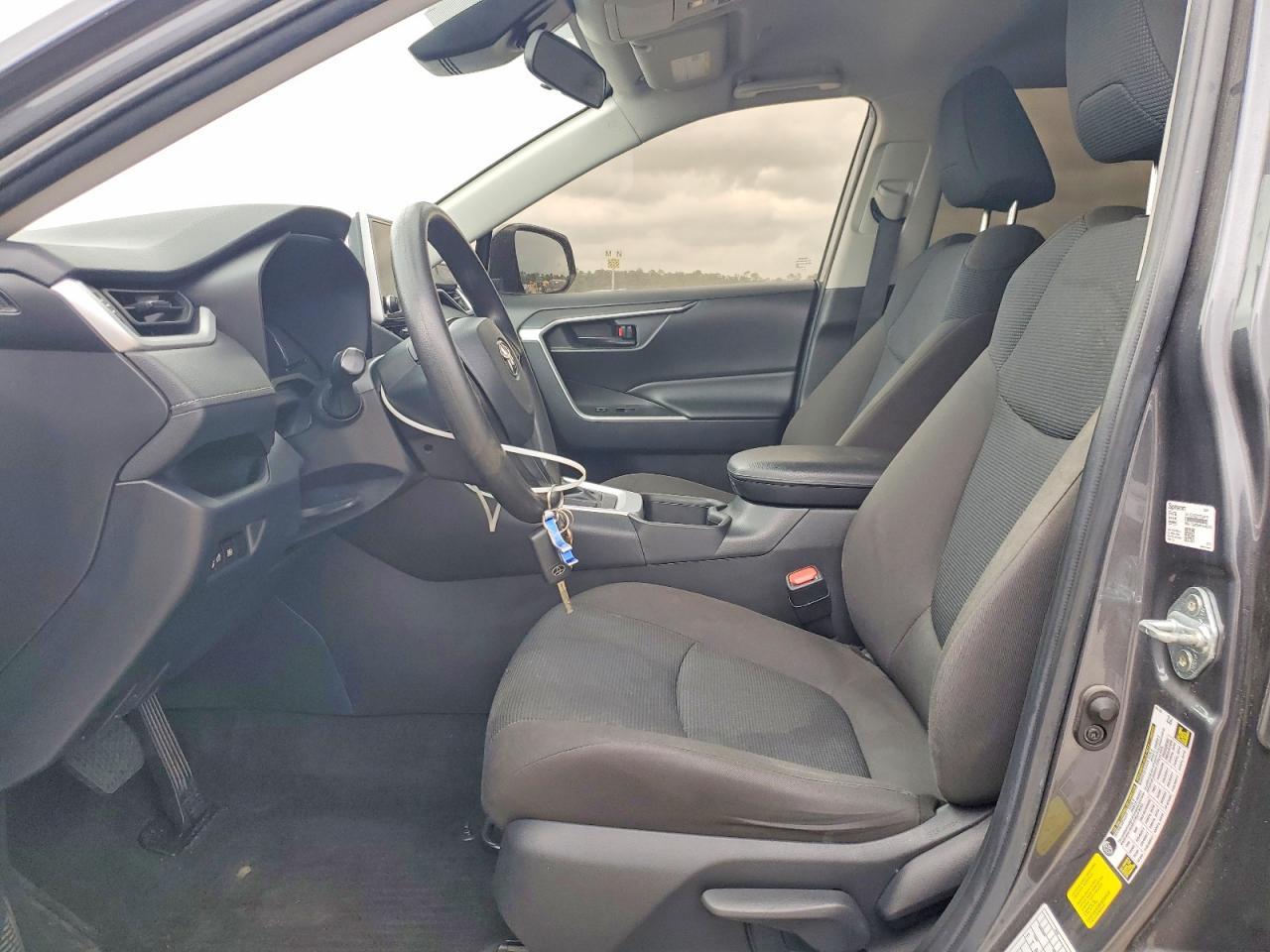 2023 Toyota Rav4 Le - Фото 7