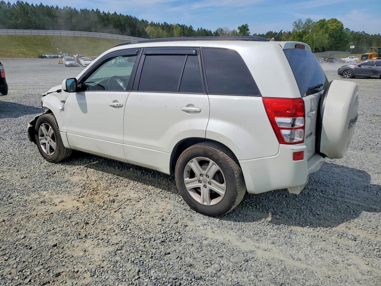 2007 Suzuki Grand Vitara Luxury - Фото 2