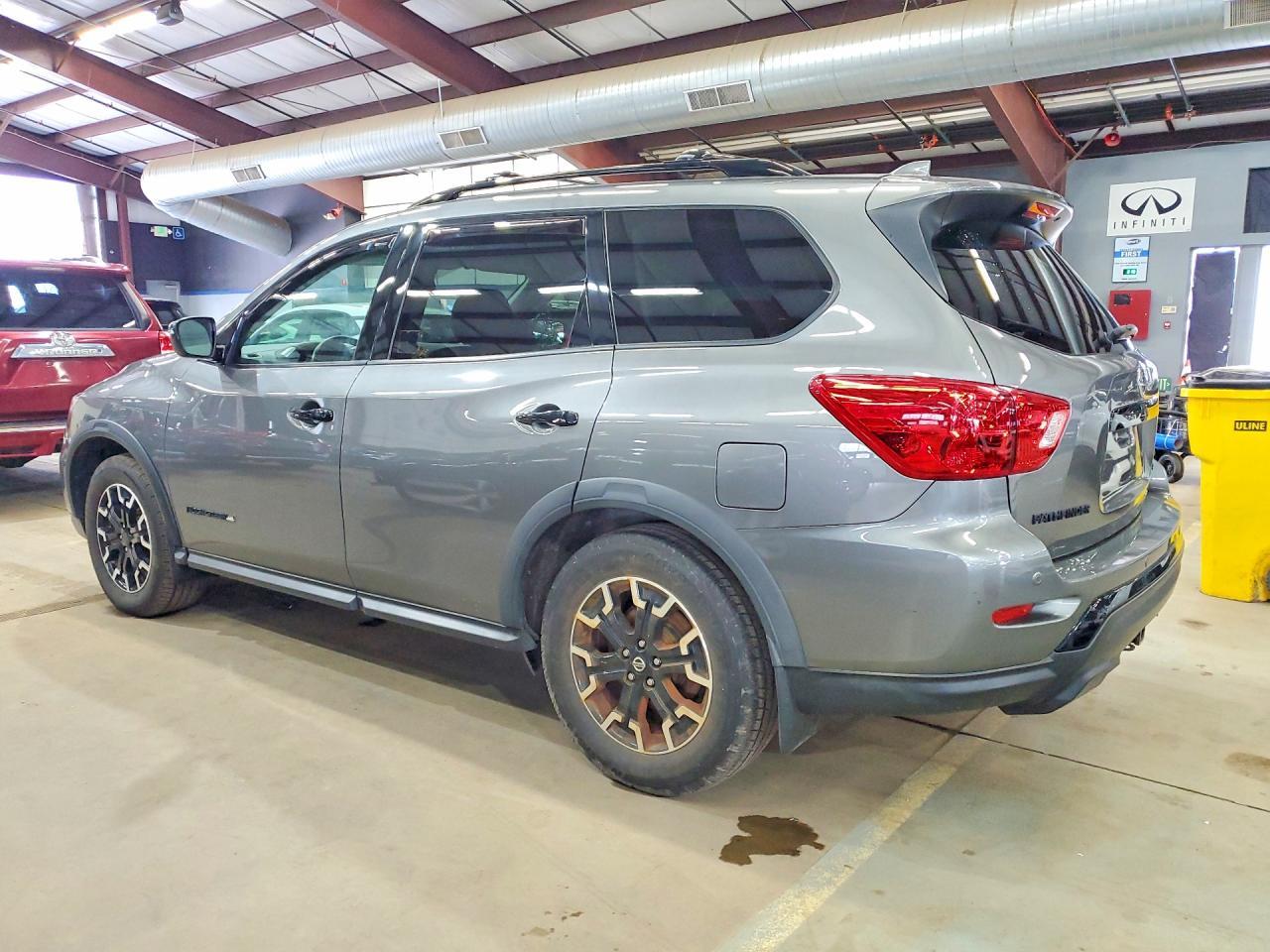 2020 Nissan Pathfinder Sv - Фото 2