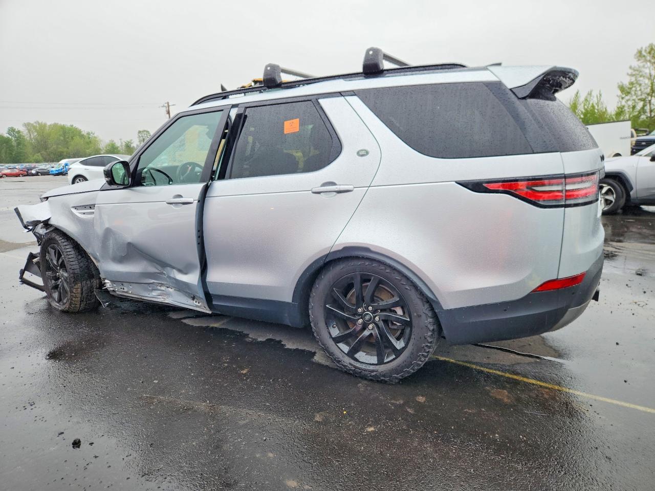2018 Land Rover Discovery Hse - Фото 2