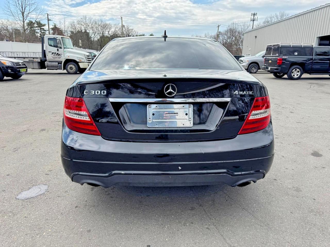 2013 Mercedes-Benz C 300 4Matic - Image 6
